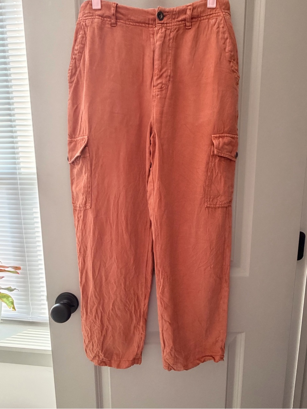 Cloth and stone pants
